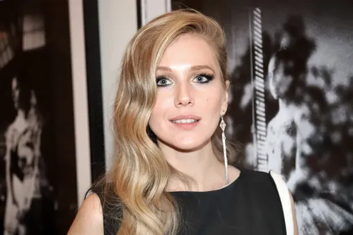 Видит вещие сны, не снимается обнажённой: 13 интересных фактов об актрисе Карине Андоленко