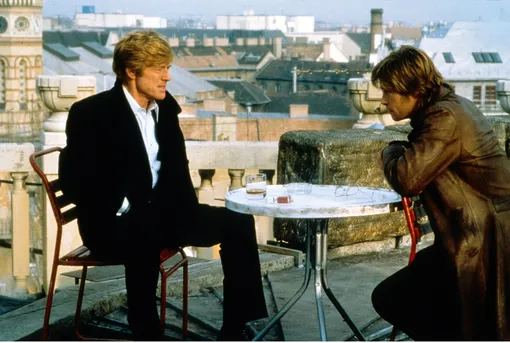 Кадр из фильма «Шпионские игры» Кадр из фильма «Шпионские игры»