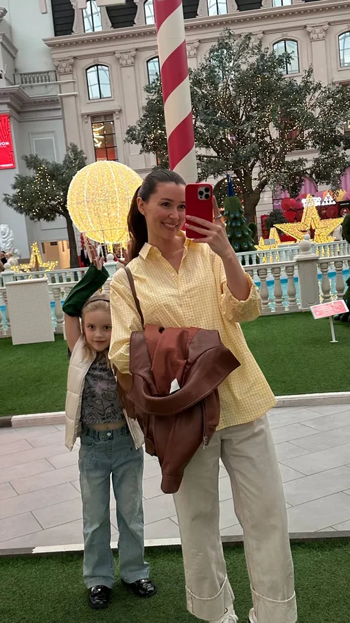 Анна и Мила