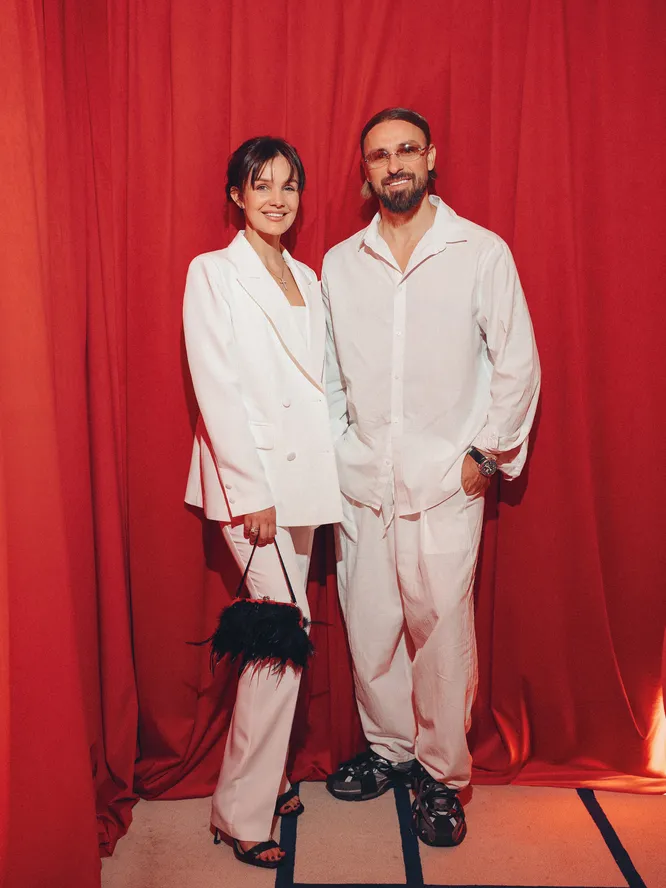 Артем и Эльвира Ивановы