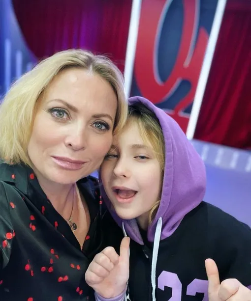 Светлана Пермякова с дочерью Варварой