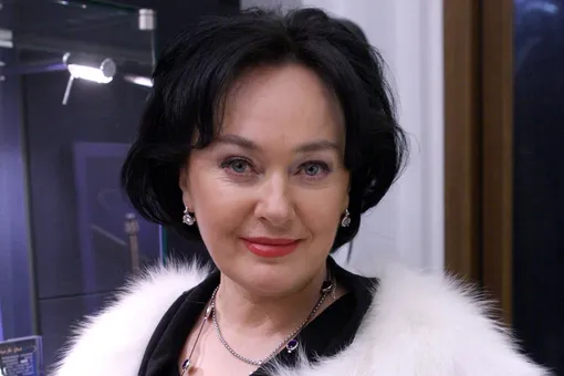 «Всё, побежала»: Лариса Гузеева оставила экс-мужа Бородиной без футболки (видео) «Всё, побежала»: Лариса Гузеева оставила экс-мужа Бородиной без футболки (видео)