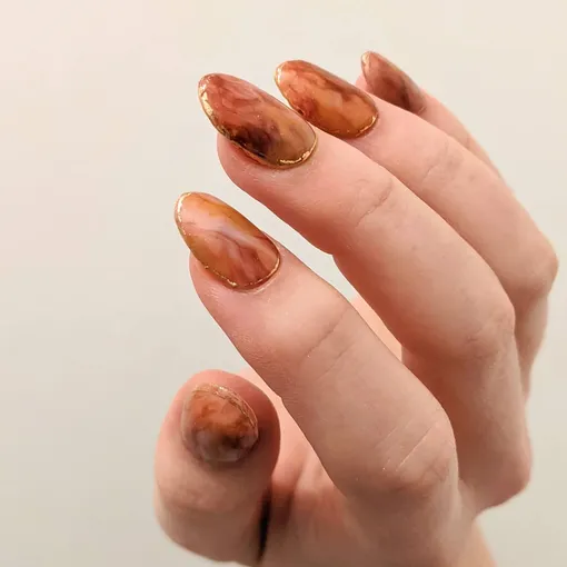 Маникюр на зиму и весну 2026