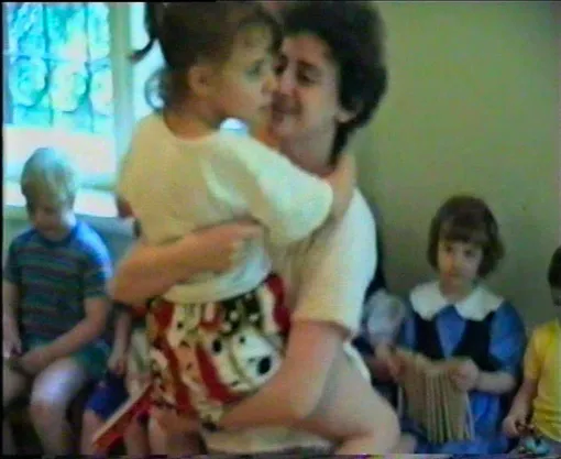 Кадр из фильма о девочке Наташе, занимавшейся в ЦЛП с раннего детства