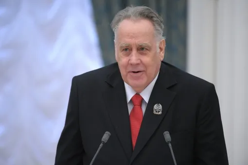 Умер писатель Владислав Крапивин Умер писатель Владислав Крапивин