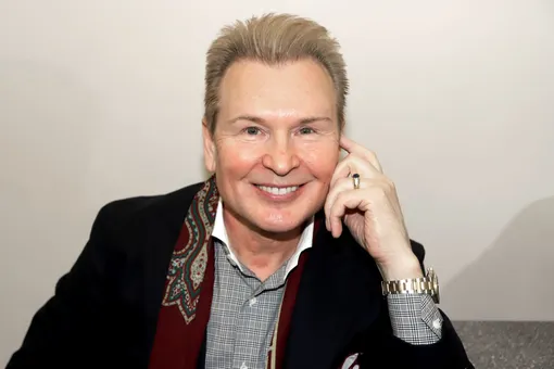 «Душа моя»: Александр Малинин трогательно поздравил жену с медной свадьбой