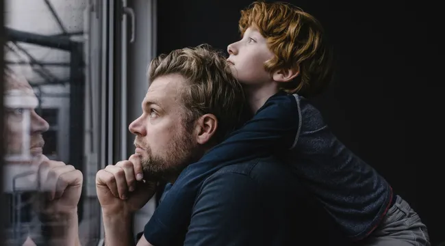 «‎Мать у них был Новосельцев»: истории пап, которые могут всё