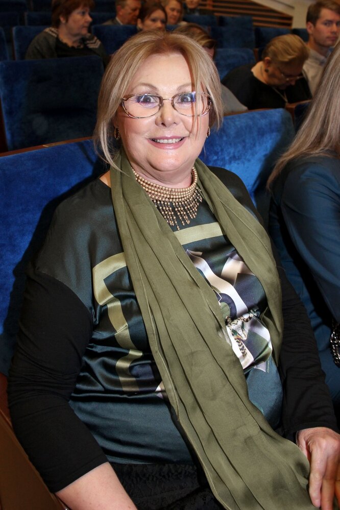 Егде жастағы адамдар бейнеленген ресейлік порнографиялық фильмдер