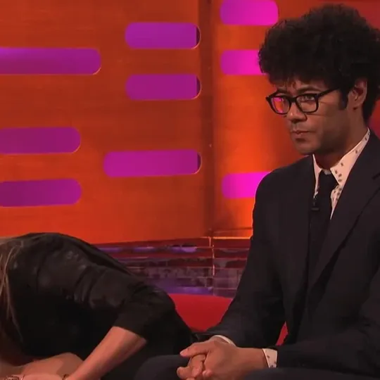 Нажми и смотри