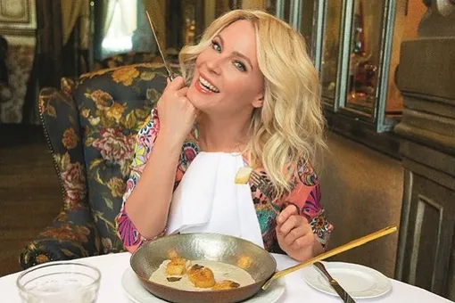 «Как девочка»: Мария Куликова восхитила поклонников стройной фигурой «Как девочка»: Мария Куликова восхитила поклонников стройной фигурой