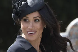 «Сбежала от королевской жизни»: Меган Маркл улетела к друзьям в Канаду без принца Гарри