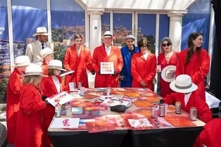 В Монако отметили 100-летия со дня рождения князя Ренье III, мужа Грейс Келли. Что надела принцесса Шарлен?