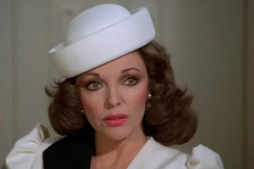 Джоан Коллинз сыграла главную роль в сериале «Династия» Джоан Коллинз в сериале «Династия»