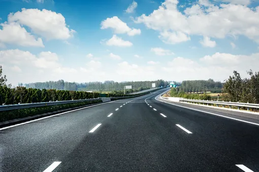 Глава «Автодора»: мобильной связи на некоторых трассах России не будет никогда Глава «Автодора»: мобильной связи на некоторых трассах России не будет никогда