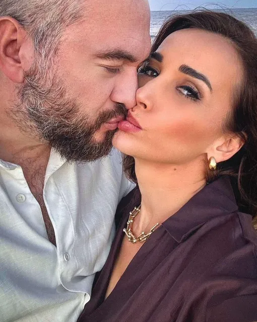 Анфиса Чехова и Александр Златопольский Анфиса Чехова и Александр Златопольский