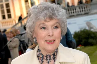 Почему Вера Васильева не держит зла на Пырьева после домогательств Почему Вера Васильева не держит зла на Пырьева после домогательств