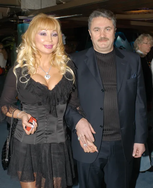 Маша Распутина с мужем Маша Распутина с мужем