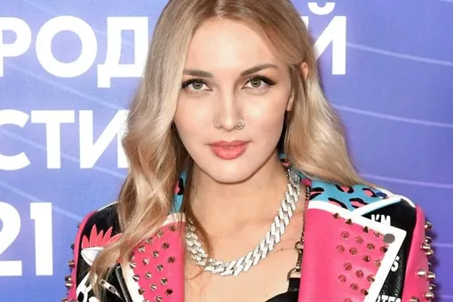 «Вызывайте пожарных»: Mary Gu позирует в купальнике