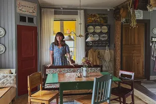 Как молодая пара превратила старую семейную ферму в шикарный дом: фото и видео