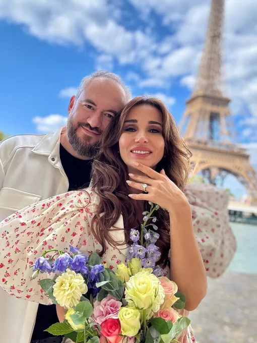 Анфиса Чехова и Александр Златопольский в день помолвки в Париже Анфиса Чехова и Александр Златопольский в день помолвки в Париже