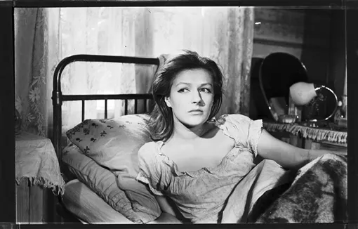 Светлана Дружинина в роли Анфисы в фильме «Девчата» Светлана Дружинина в роли Анфисы в фильме «Девчата»