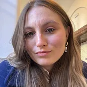 Алина Ежова