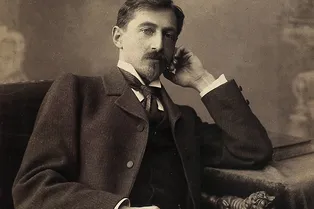 Тёмные аллеи: непростой любовный многоугольник Ивана Бунина