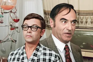 «Хоромы-то тесноваты!»: рассматриваем интерьеры квартир Шурика и Шпака из «Иван Васильевич меняет профессию»