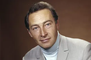 Прятал татуировку, винил себя в смерти сына: 7 фактов о Вячеславе Тихонове