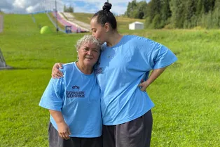 Две тонны веса: кто покинул шоу «Большие девочки» в первом выпуске Две тонны веса: кто покинул шоу «Большие девочки» в первом выпуске