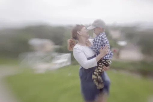 Олеся и ее мальчики. Как кровные мамы борются за своих детей Олеся и ее мальчики. Как кровные мамы борются за своих детей