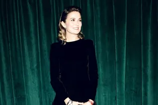 «На площадке я могу всех строить, а дома – нет»: Надежда Михалкова – о детях, семье и кино