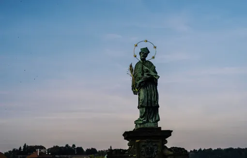 Статуя Яна Непомуцкого Статуя Яна Непомуцкого