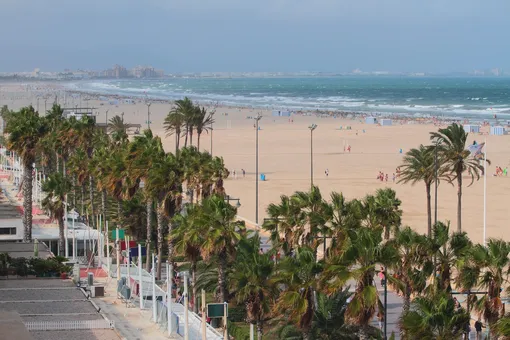 Пара, жаловавшаяся на конвульсии, найдена мёртвой на роскошном курорте Пара, жаловавшаяся на конвульсии, найдена мёртвой на роскошном курорте