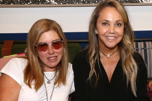 Кэндис Бараш и Лиза Шифф Кэндис Бараш и Лиза Шифф