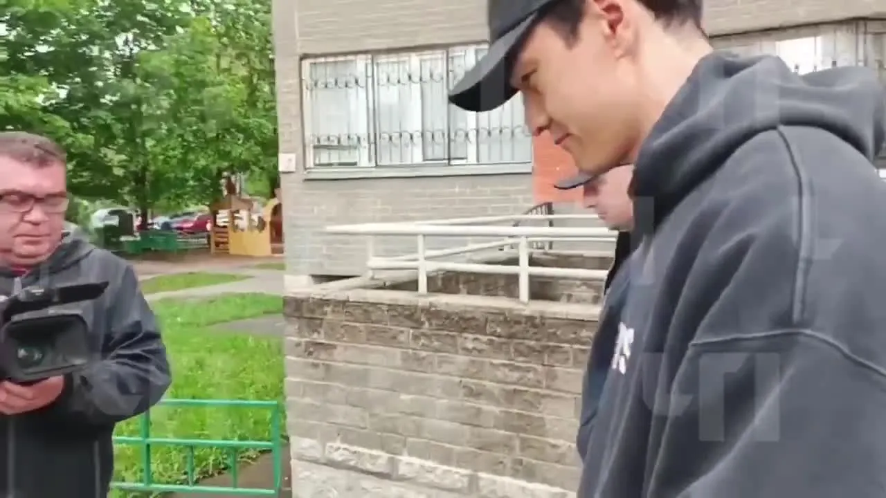 Нажми и смотри Нажми и смотри
