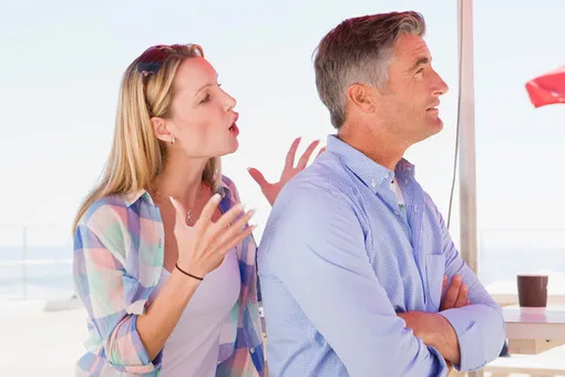 Сам по себе: 9 причин, почему он не реагирует на ваши слова Сам по себе: 9 причин, почему он не реагирует на ваши слова