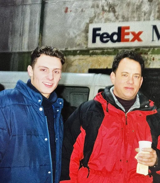 Всеволод Болдин и Том Хэнкс в 1999 году на съемках Всеволод Болдин и Том Хэнкс в 1999 году на съемках