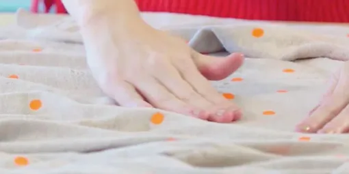 Как погладить вещи, если у вас нет утюга: лайфхак, как гладить одежду без утюга Как погладить вещи, если у вас нет утюга: лайфхак, как гладить одежду без утюга