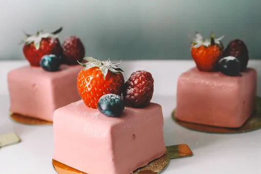 Десерты из ягод и фруктов Десерты из ягод и фруктов