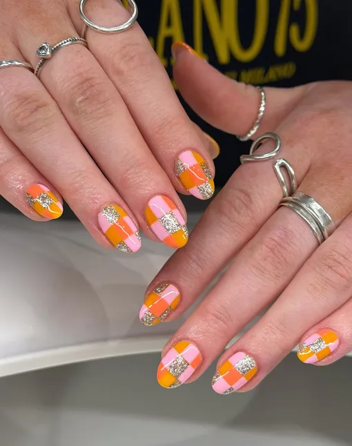 Маникюр на май 2026