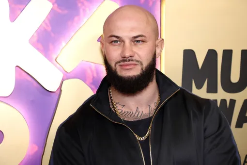 «Добро должно быть с кулаками»: Джиган показал подросшего сына «Добро должно быть с кулаками»: Джиган показал подросшего сына