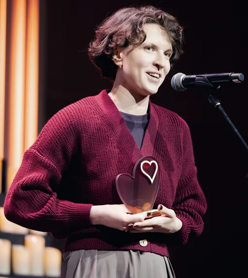 Анастасия Быкова, победительница премии «Время женщин» в номинации «Зооблогер» Анастасия Быкова, победительница премии «Время женщин» в номинации «Зооблогер»