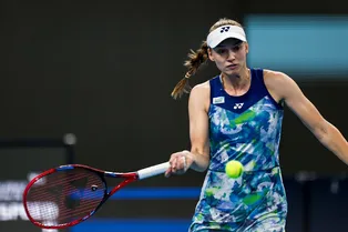 Елена Рыбакина выиграла итоговый турнир WTA, победив Арину Соболенко: что известно о казахстанской теннисистке