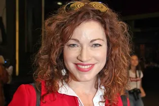 Алена Хмельницкая поздравила старшую дочь от Тиграна Кеосаяна с днем рождения и выложила архивное фото