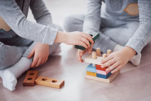 «Некоторых трясло от страха»: в детском саду Орска разгорелся скандал из-за оскорблений и запугивания детей