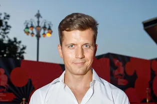 «На третий раз с кризисом не справились»: Денис Косяков объявил о разводе после 20 лет отношений