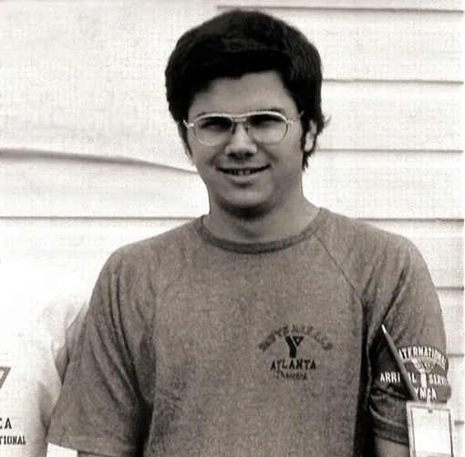 Марк Чепмен в 1975 году