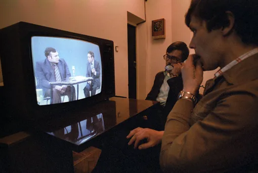 Во время выступления по телевидению спортсмена Шаварша Владимировича Карапетяна Во время выступления по телевидению спортсмена Шаварша Владимировича Карапетяна