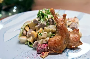 Как приготовить «тот самый» оливье? Легендарный рецепт из ресторана «Эрмитаж»